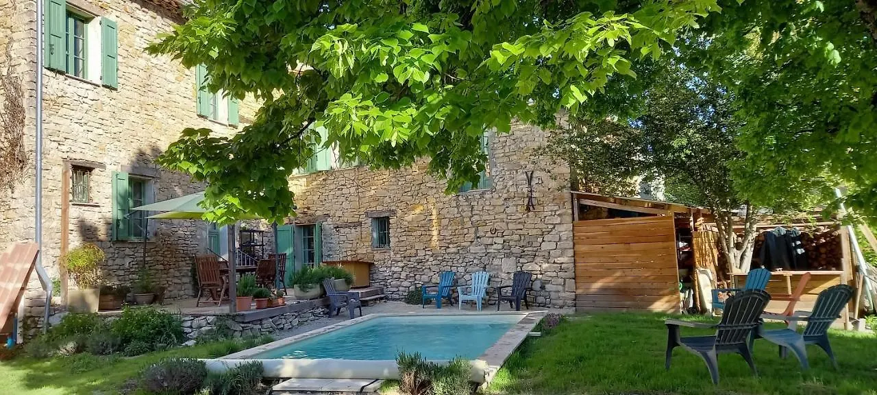 Chambre Du Tilleul - Charme, Confort Et Piscine Sigonce France