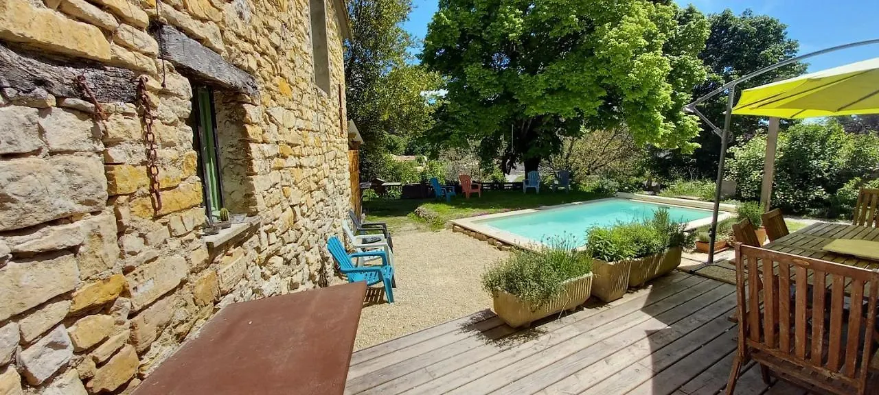 Bed & Breakfast Chambre Du Tilleul - Charme, Confort Et Piscine Sigonce France