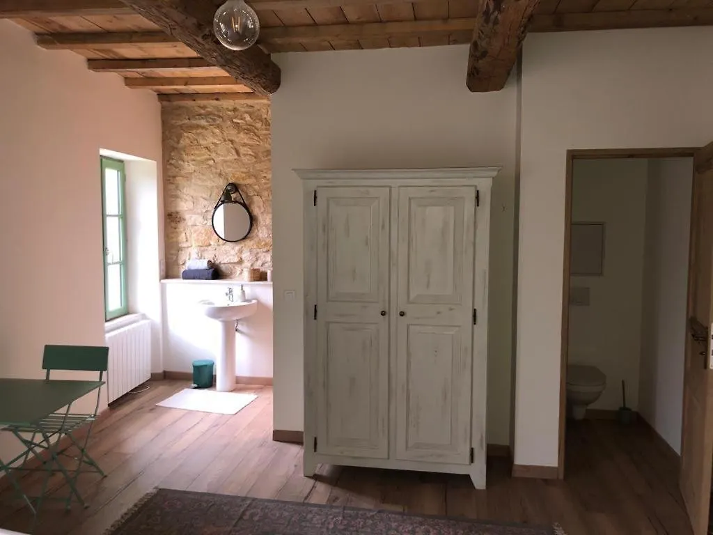 Chambre Du Tilleul - Charme, Confort Et Piscine Sigonce