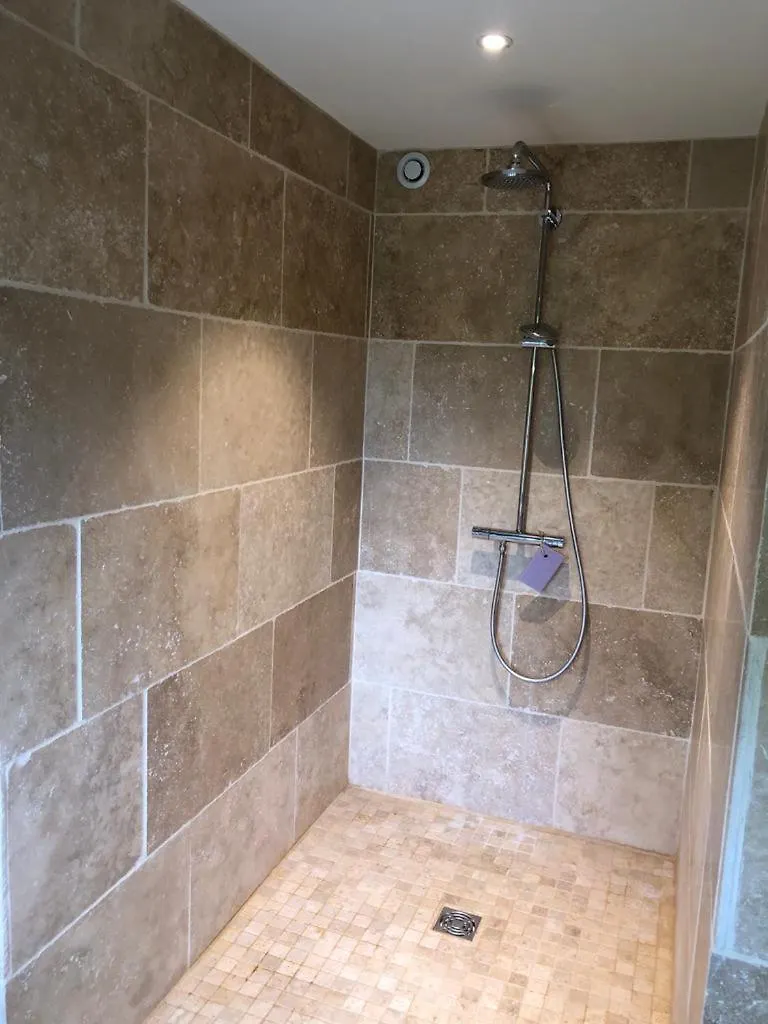 Chambre Du Tilleul - Charme, Confort Et Piscine Sigonce 0*,  France